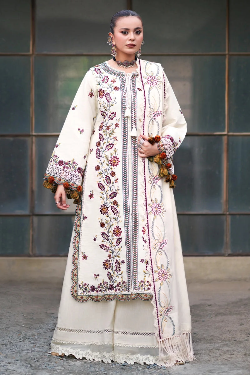 Mahnur Nova Khaddar '26 - NV-01
