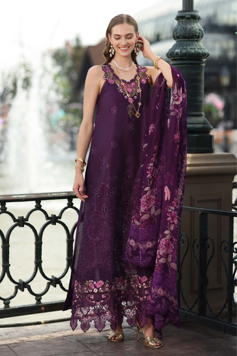 Noor By Sadia Asad Luxe Chikankari '26 - D7